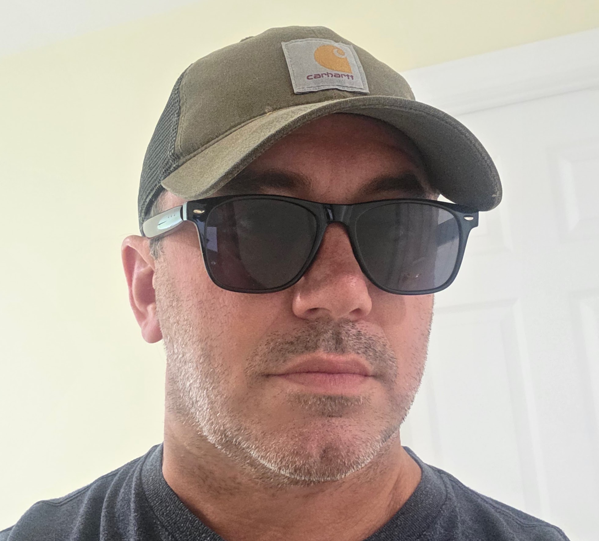 Blackview glasses on, front